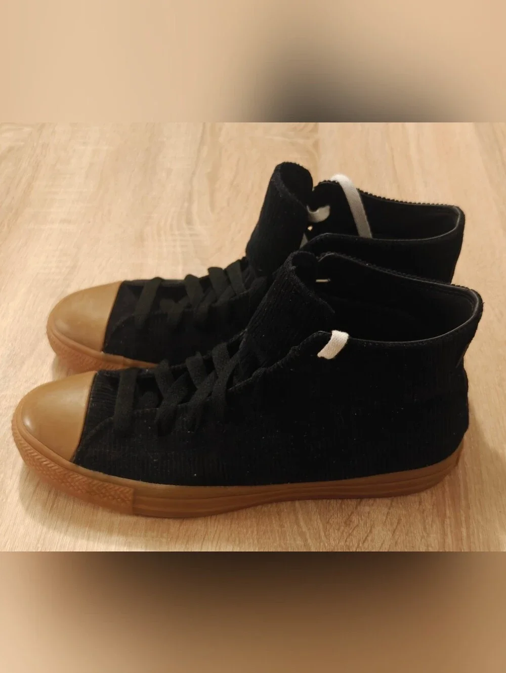 Converse CONS Chuck Taylor All Star Pro Corduroy Black Gum Men’s 9.5